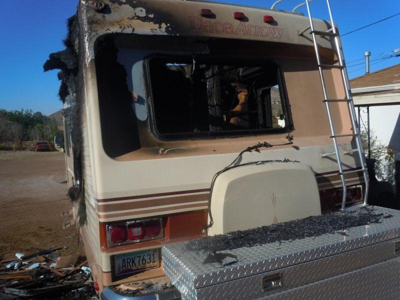 motor home fire 1.jpg