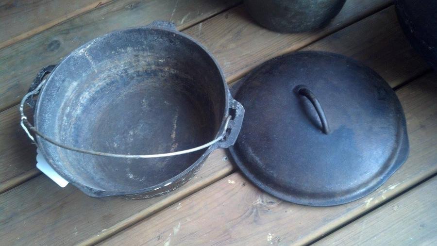 MSA dutch oven.JPG