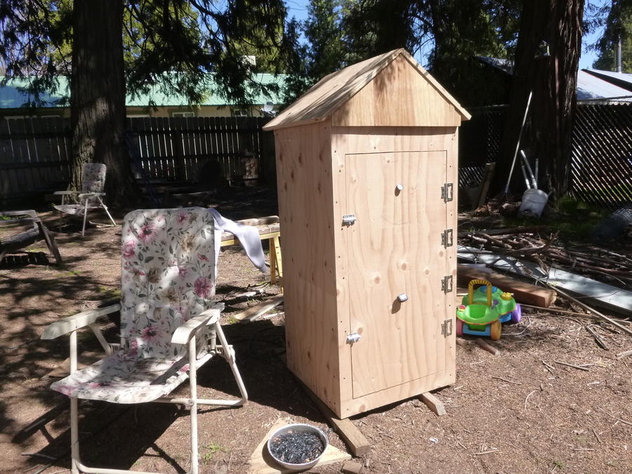 New Smoker 2014-04-13 001.JPG
