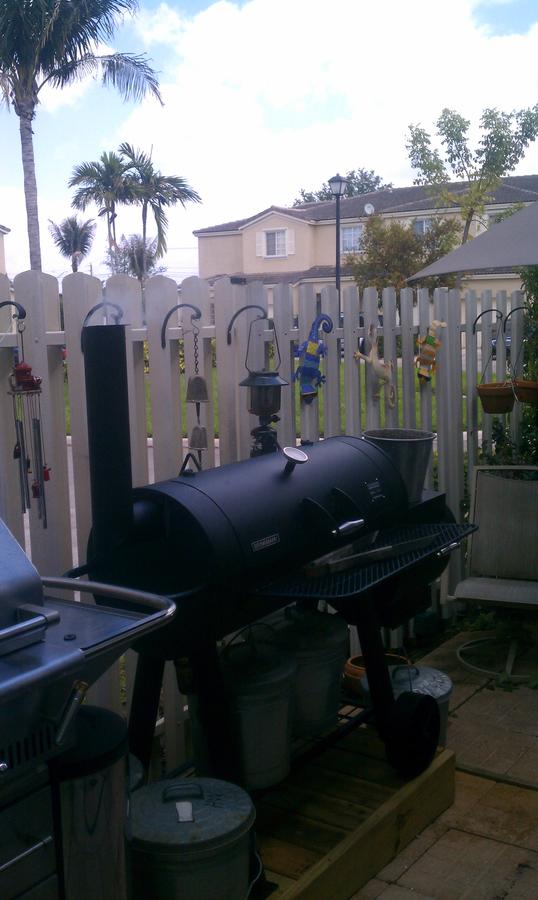 New Smoker & Old 02.jpg