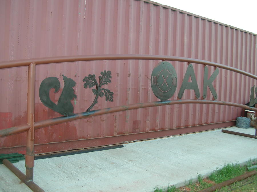 oak sign 018.jpg