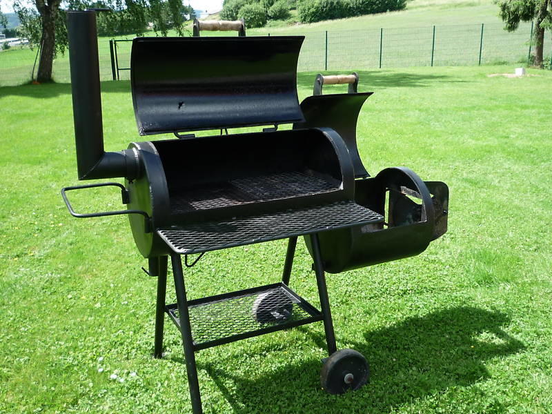 Oklahoma smoker 16721 - 2.jpg