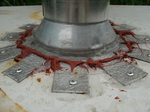 outer chimney surround detail.jpg