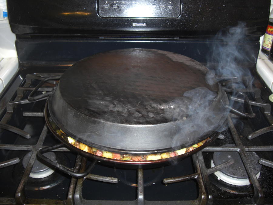 Paella Pans Used Together (2).JPG