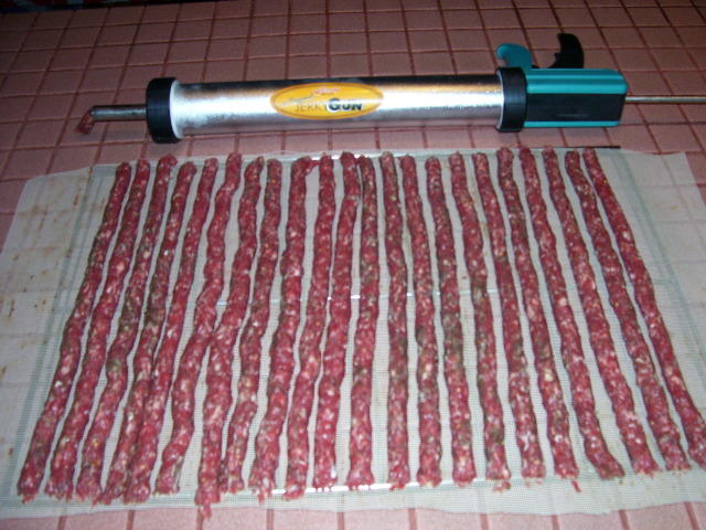 PepperoniBeefSticks001.jpg