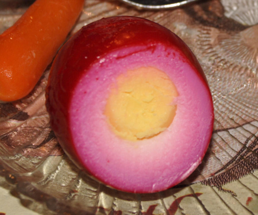 Pickled_egg.jpg