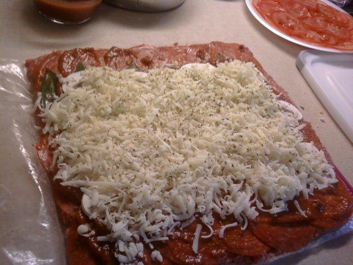 Pizza fatty cheese layer.jpg