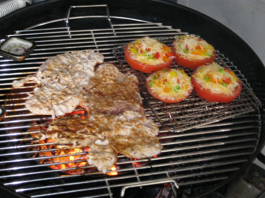 Pork Chops and Tomatoes Grilled 01.JPG