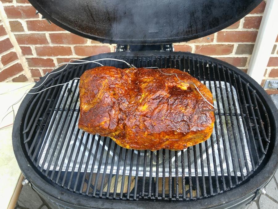 Pork shoulder.jpg
