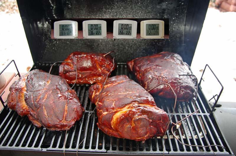 Pork_butts_04_12_08009.jpg