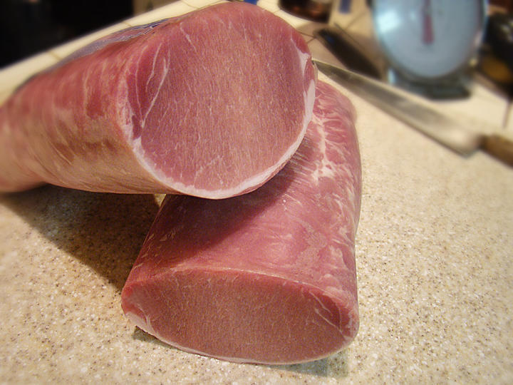 Pork_loin_lg_zpse5864de9.jpg