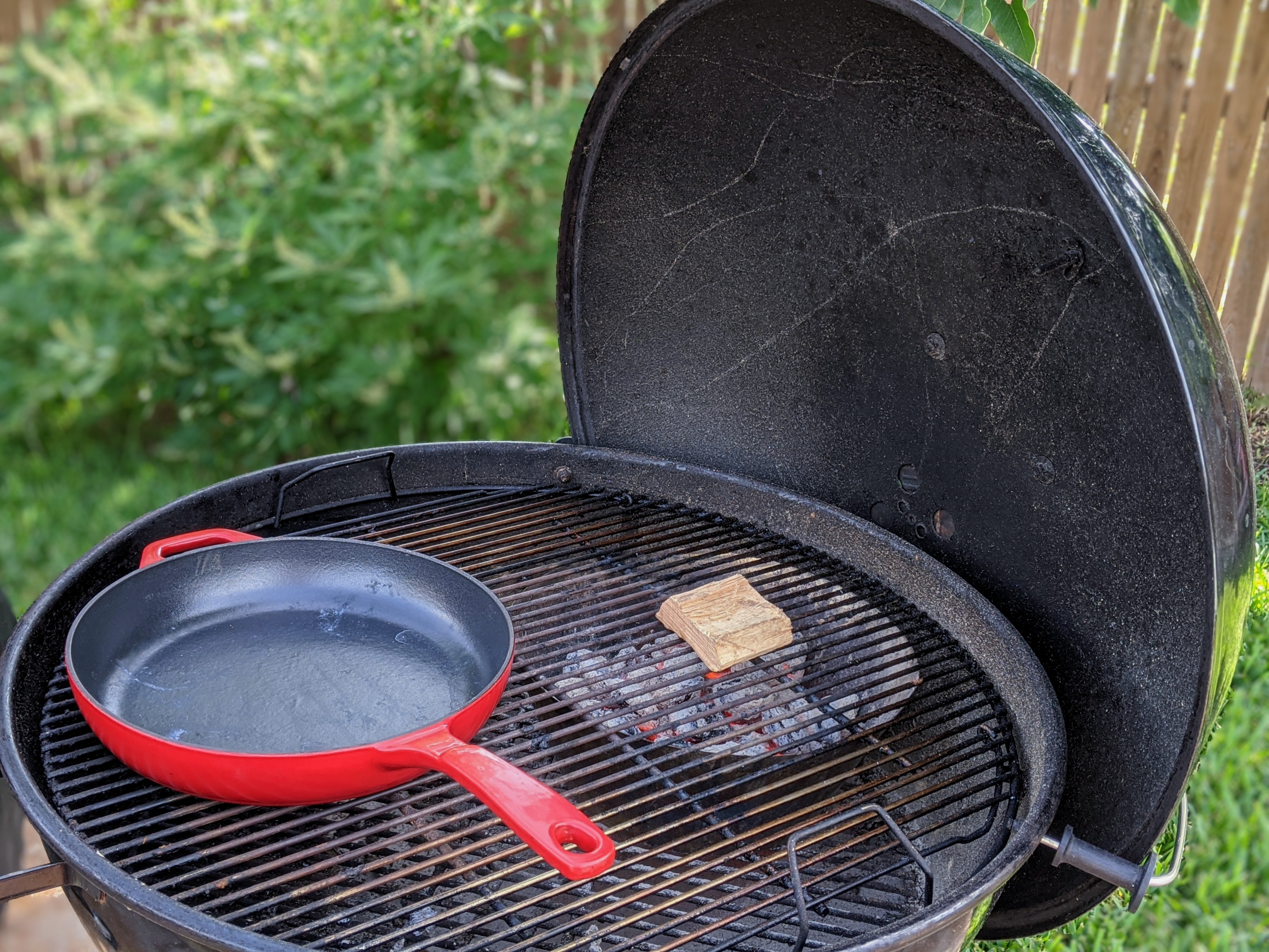 Preheat Kettle and CI Skillet