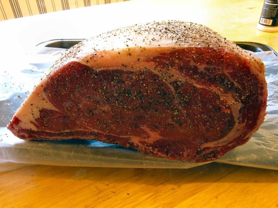 Prime rib ready for smoker 11-20-2010.jpg