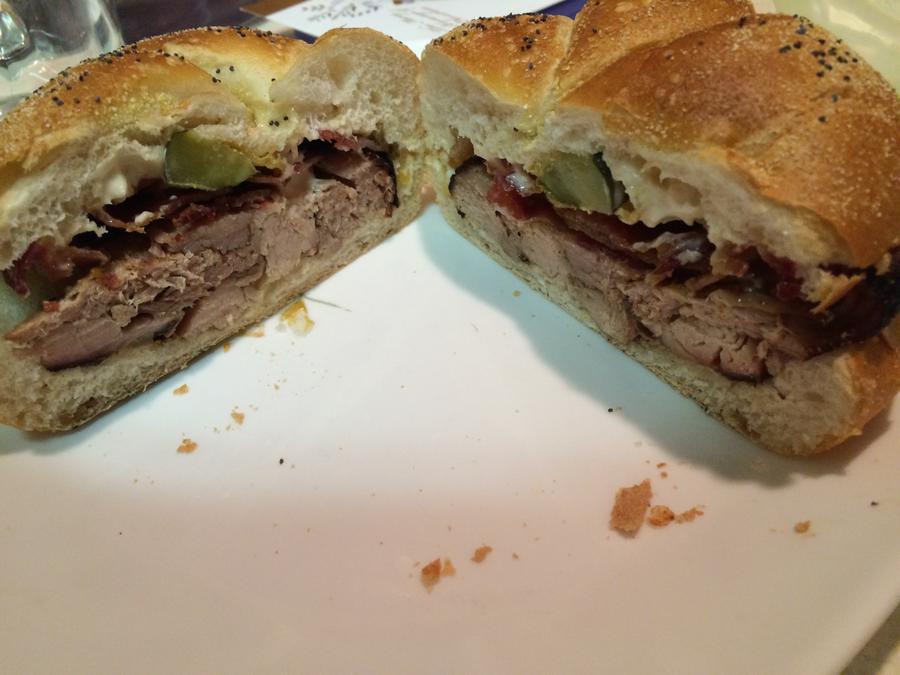 Pulled Pork Sammich.JPG