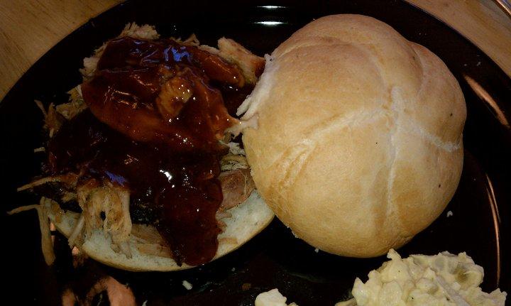 PulledPorkSammich.jpg