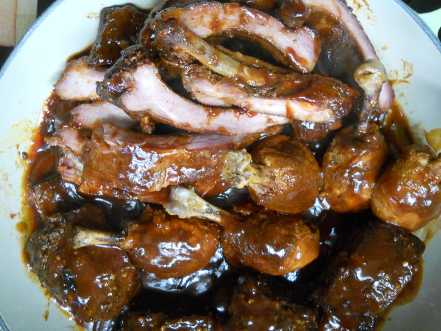 Q-view warming up the que.JPG