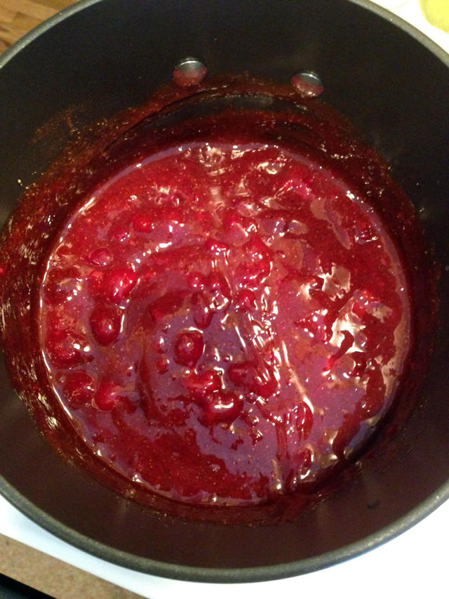 Raspberry BBQ sauce1.jpg
