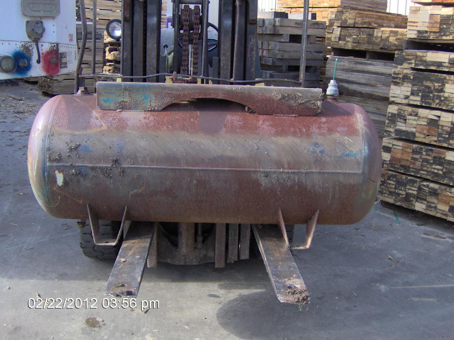 RF Smoker 2012 004.jpg