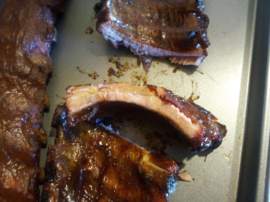 ribs smoke ring.jpg
