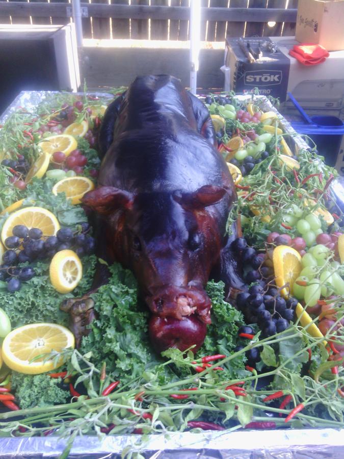 Roasted Pig 2.jpg