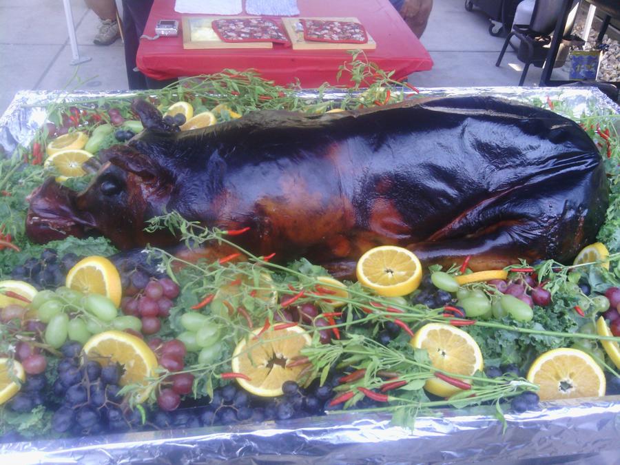 Roasted Pig1.jpg