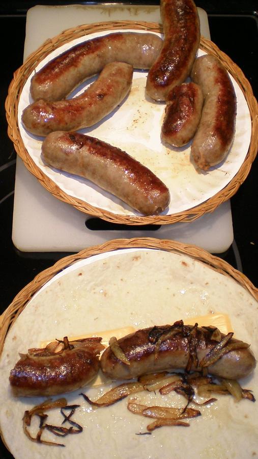 sausage and onions 001.JPG