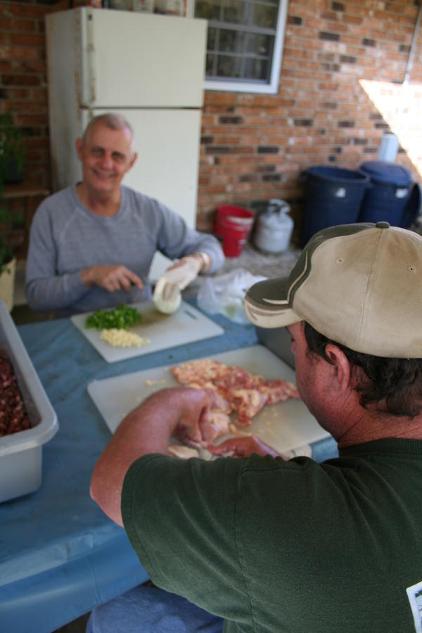 sausage making 036.JPG