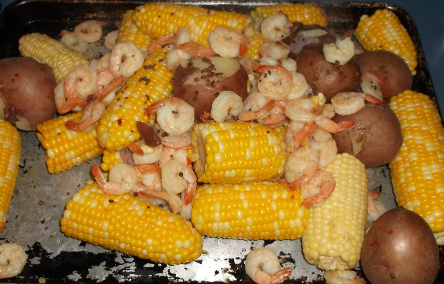 Shrimp Boil      Aug 2015.JPG