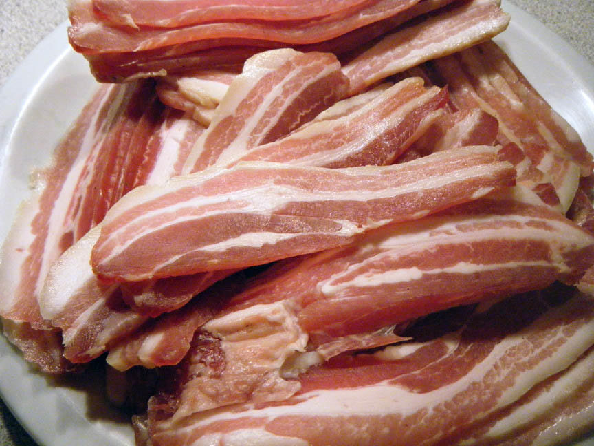 Sliced bacon_sm.jpg