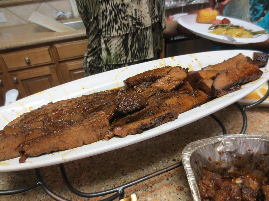 Sliced brisket.jpg