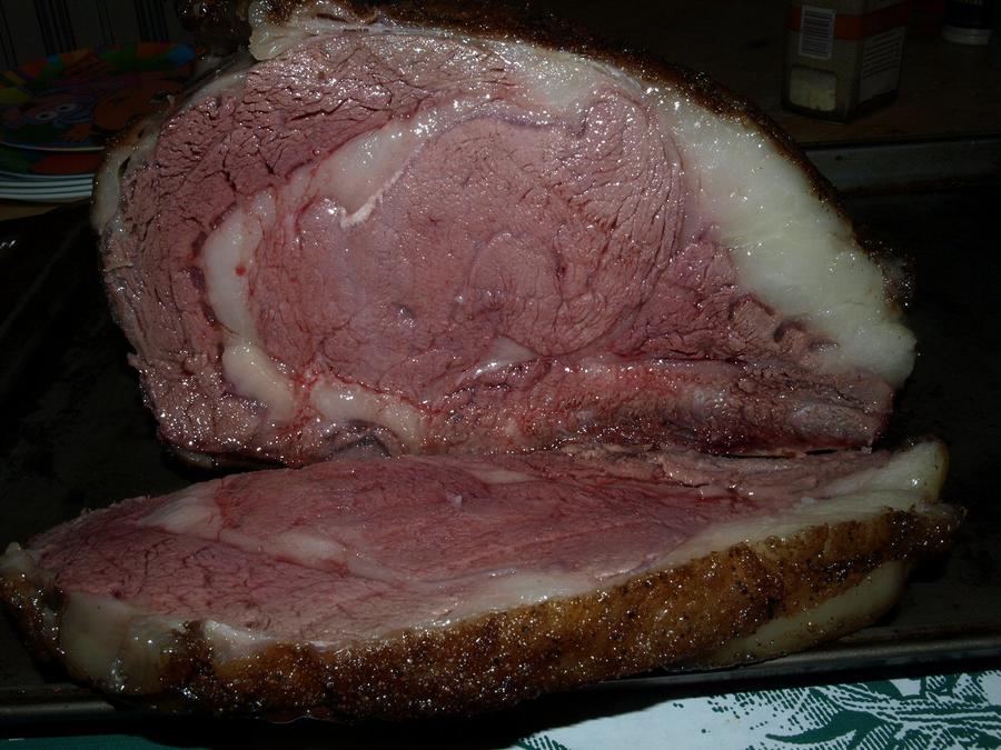 sliced prime rib 11-20-2010.jpg