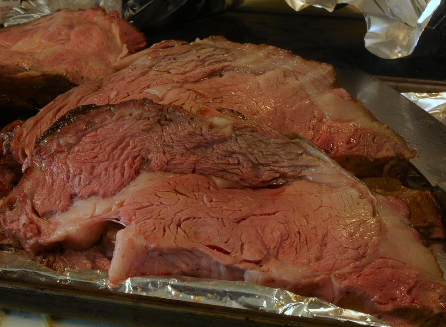 sliced prime rib 4-8-2012.jpg