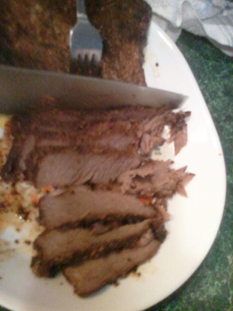 slicing beef brisket.jpg