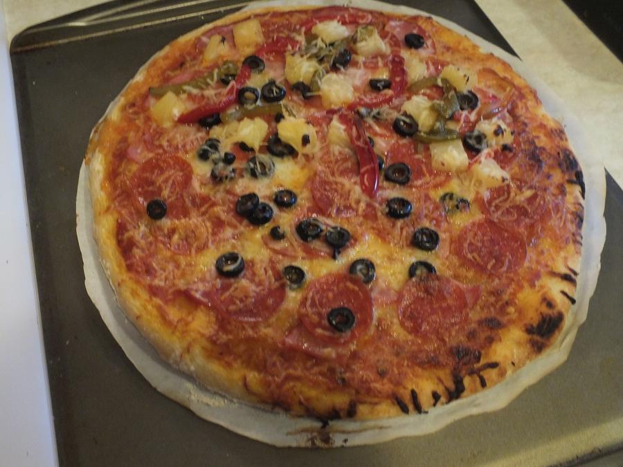 small half supreme half pep can olive.jpg