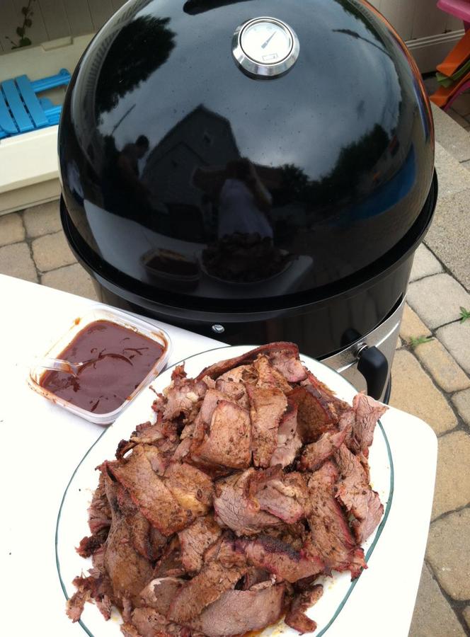 smoked brisket wsm.jpg