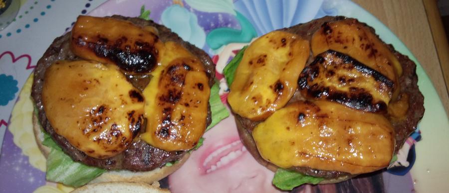 smoked cheddar cheeseburgers.jpg