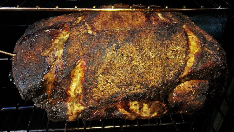 Smoked pork Butt III 2- 159 degrees.jpg