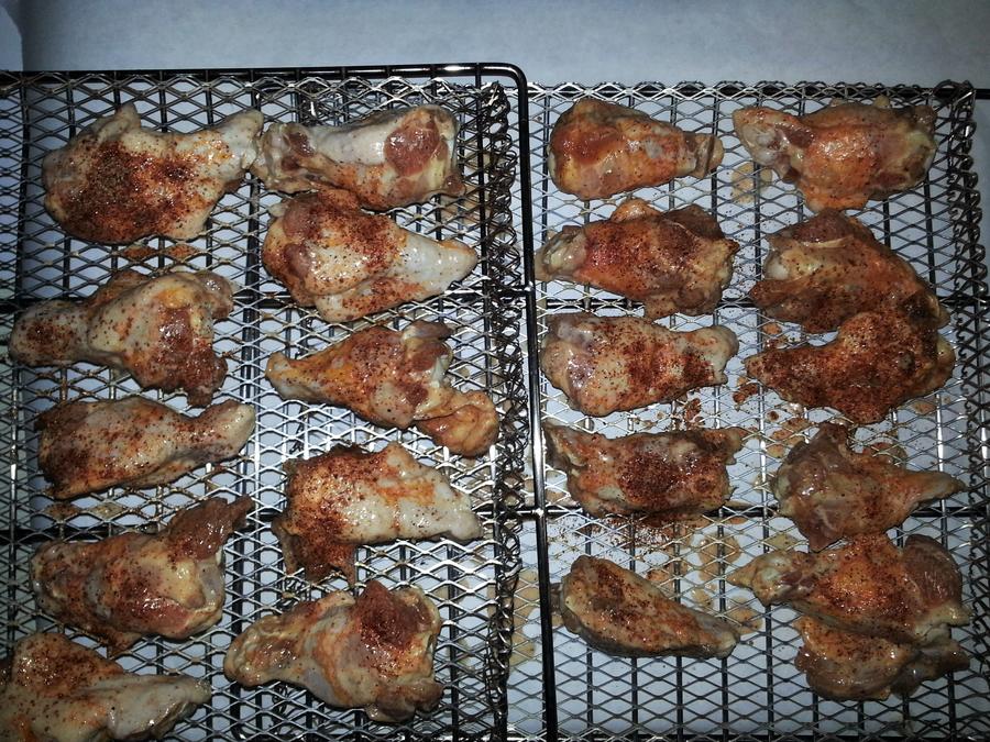 Smoked Wings III 2- rubbed & brined.jpg