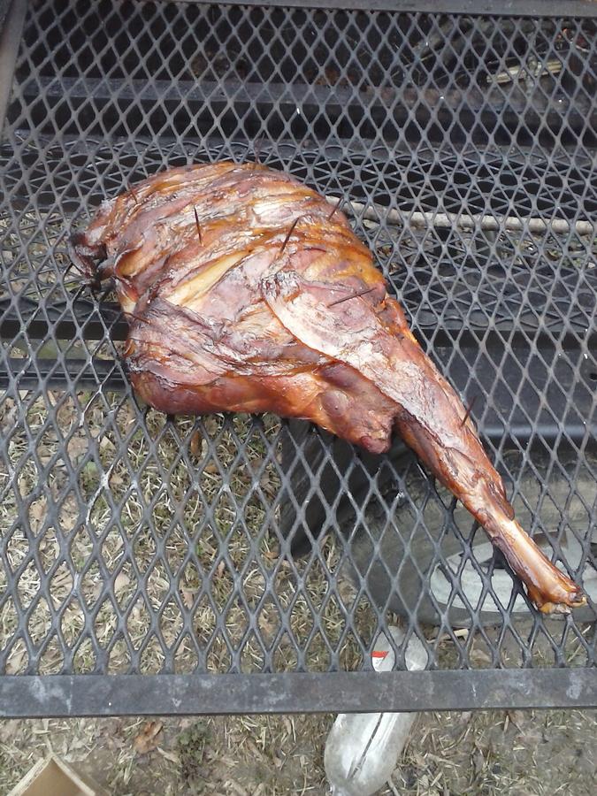 smokeing meat 001.jpg