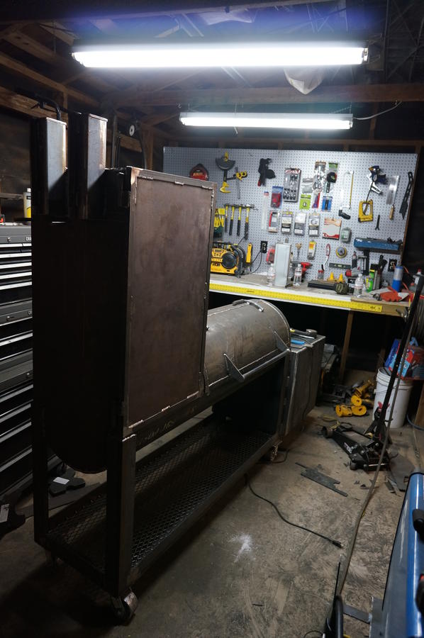 smoker almost done 002.JPG