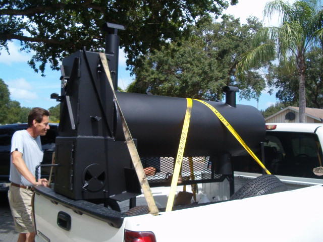 Smoker arrival 003.JPG
