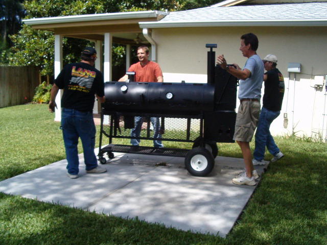 Smoker arrival 035.JPG