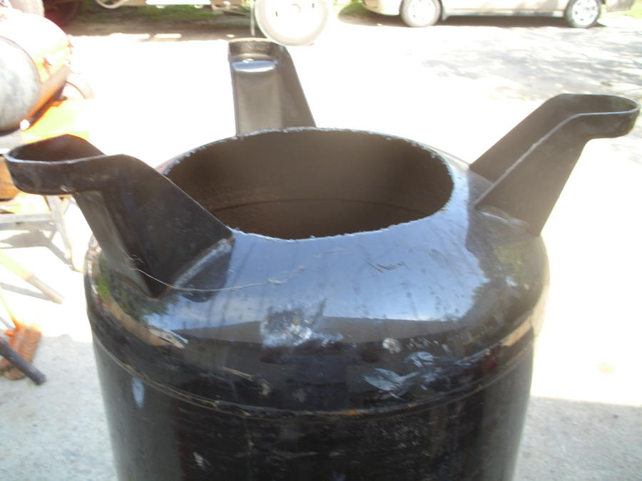 Smoker burn truck crash Oak tree 002.JPG