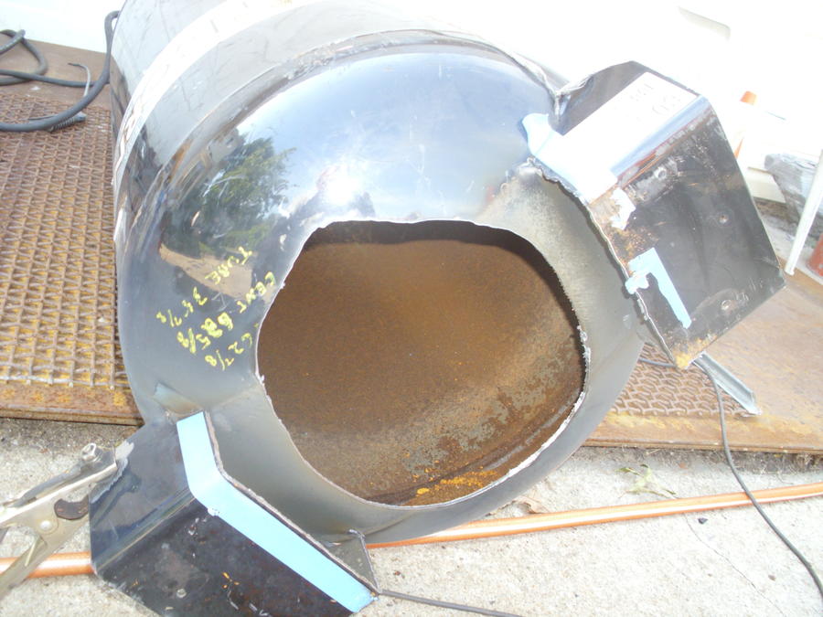 Smoker burn truck crash Oak tree 003.JPG