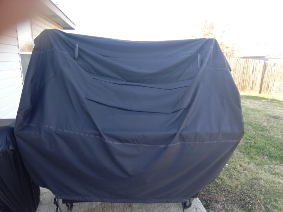 Smoker Front View With Cover 2.jpg