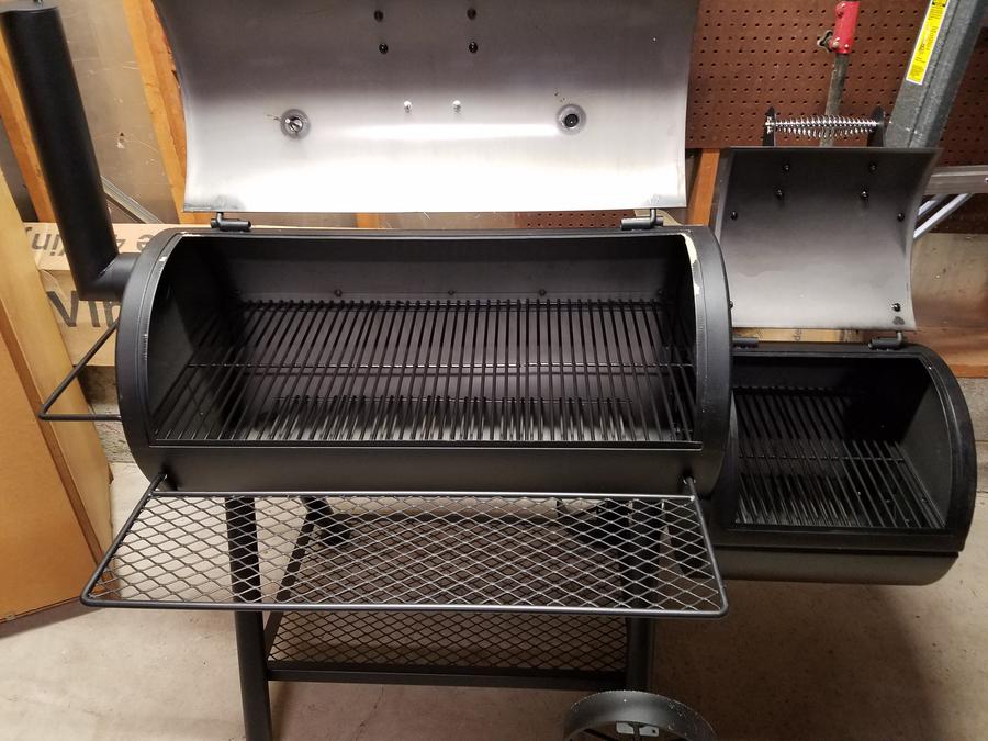 Smoker inside.jpg
