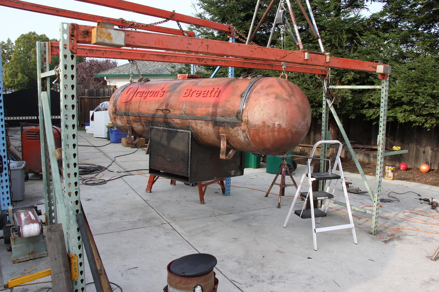 Smoker on trailer 002.JPG