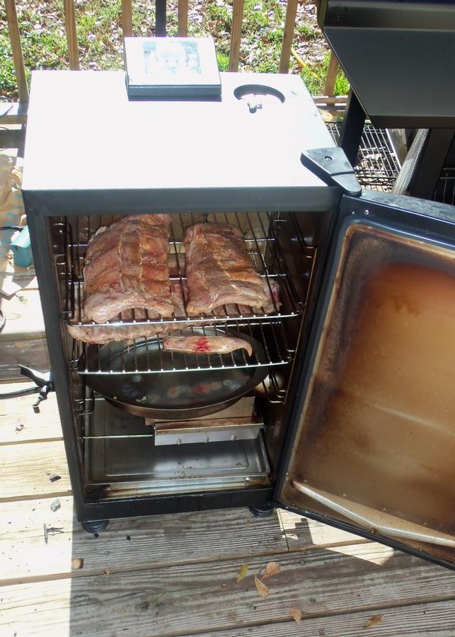 smokin 1-23-2011 12-47-28 PM.JPG