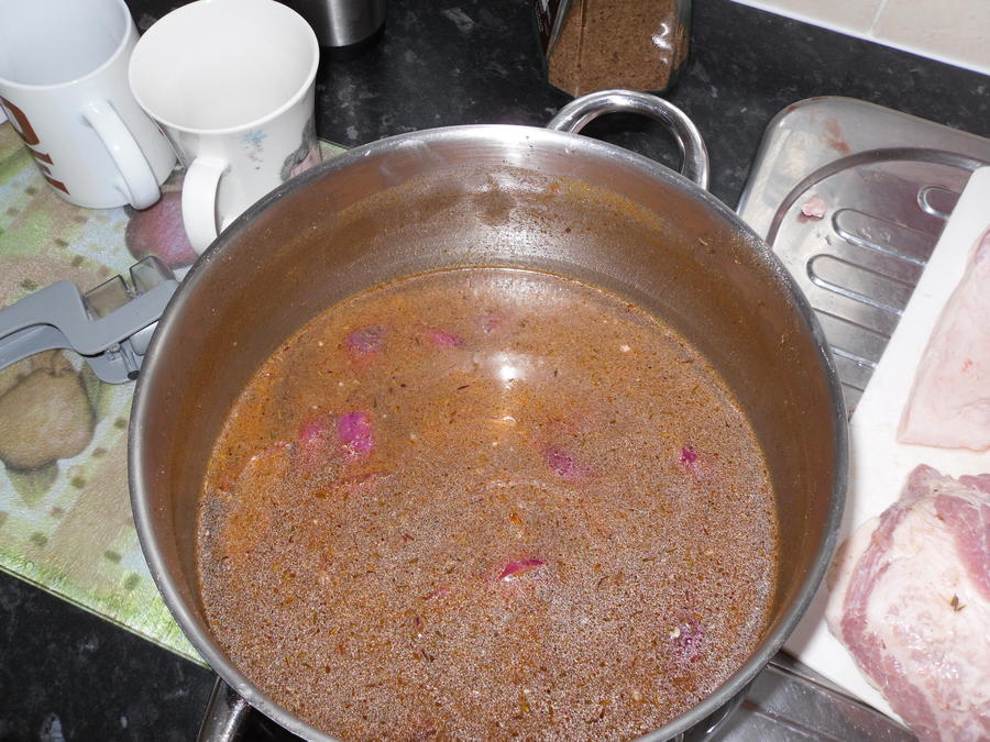 smoking pork shoulder 006.JPG