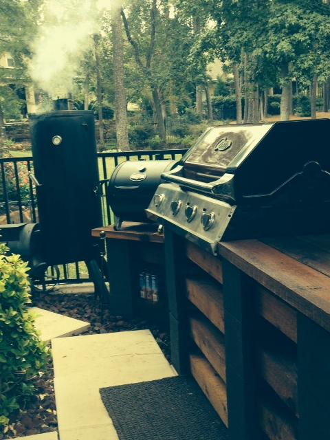 Smoking station #2.JPG